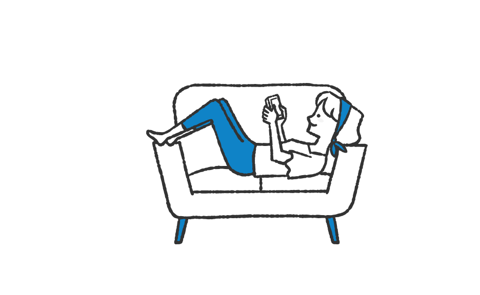 ソファに寝そべる女性のイラスト